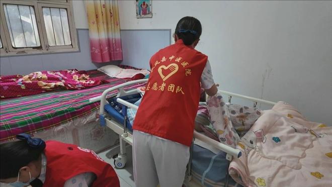 扶風(fēng):“互聯(lián)網(wǎng)+護(hù)理”上門服務(wù)便民醫(yī)療“零距離”(圖2)
